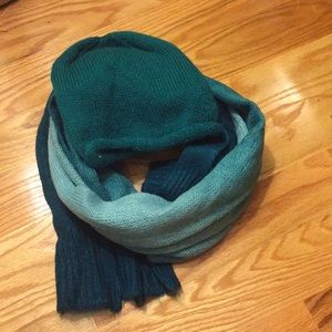 H&M teal ombré scarf and hat